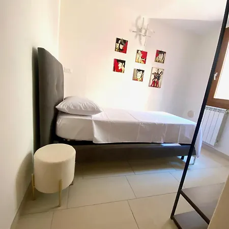 Elena's Piano Secondo